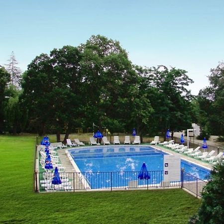 Geolog Hotel 圣君士坦丁和海伦那 外观 照片