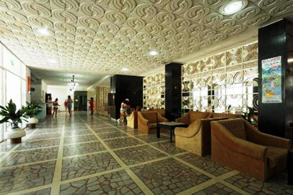 Geolog Hotel 圣君士坦丁和海伦那 外观 照片