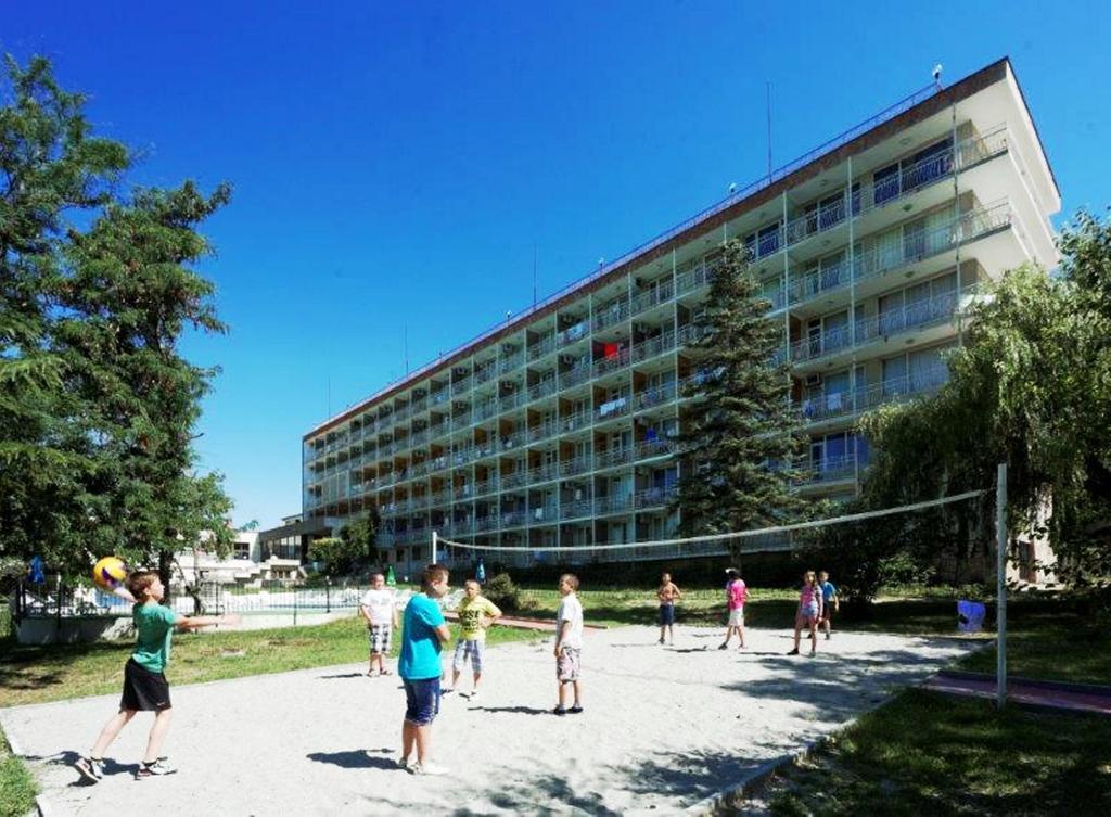 Geolog Hotel 圣君士坦丁和海伦那 外观 照片