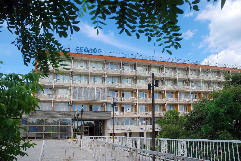Geolog Hotel 圣君士坦丁和海伦那 外观 照片